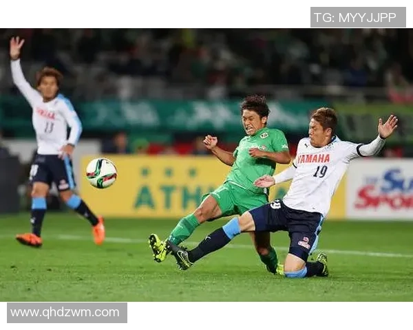 东京绿茵迎战长崎成功全力争胜展现球队实力与战术风采 东京绿茵迎战长崎成功全力争胜展现球队实力与战术风采